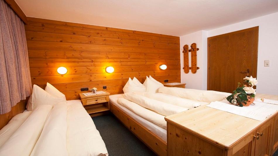 Five-Bedroom Apartment