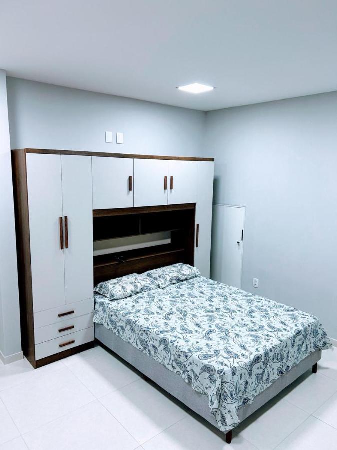 Estudio Novo bem Equipado - Chambres d’hôtes