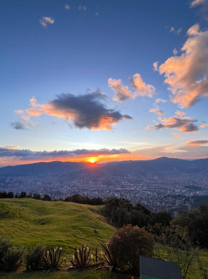 LasNubes EcolodgeNubes Ecolodge - Chambres d’hôtes Santa Helena