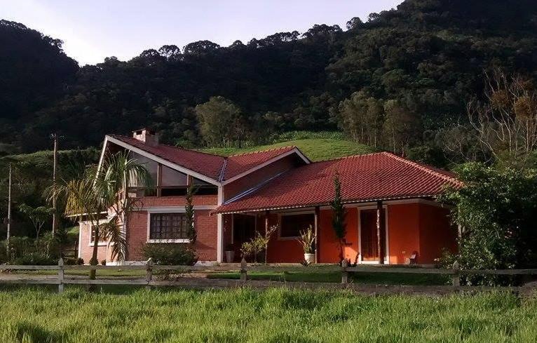 Toca - Bairro Serrano - B&B São Bento do Sapucaí