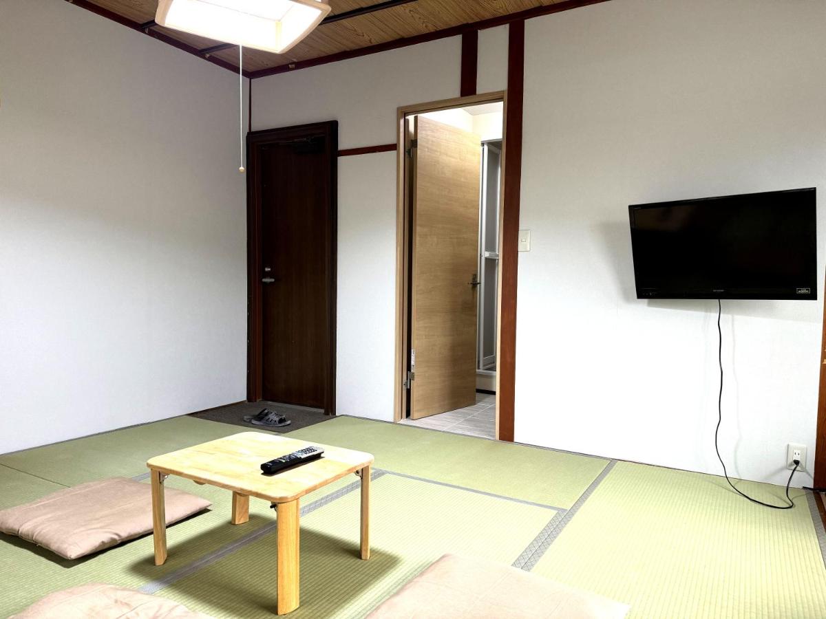 Triple Room with Private Bathroom