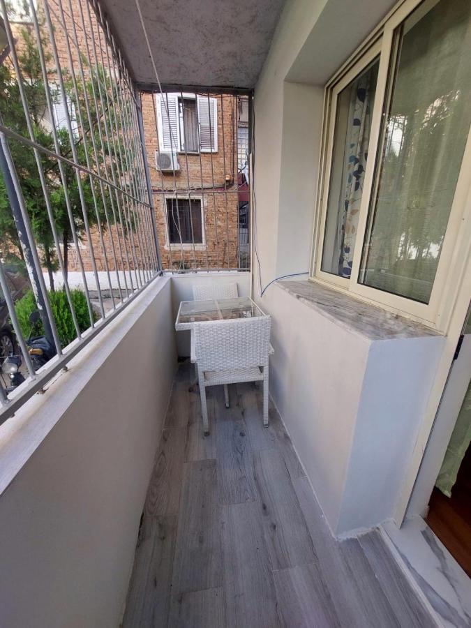 Scutari Apartment - Bed and Breakfast Tirana