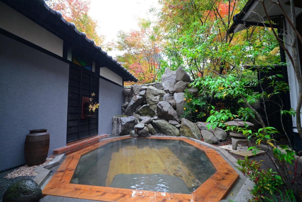 Suite en Duplex de Style Japonais avec Baignoire Extérieure - Annexe