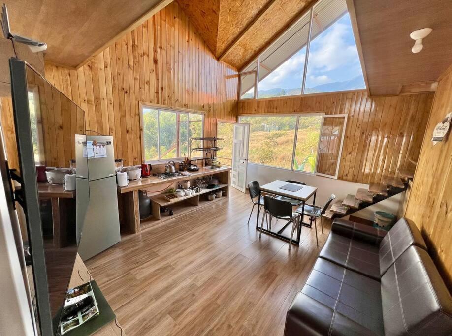 Colina Haus, cabaña familiar Oxa - Ferienwohnung