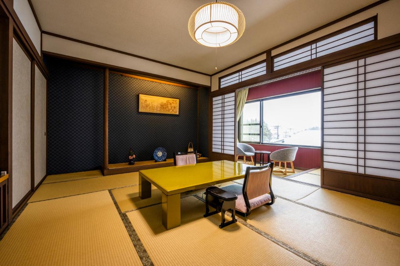 Japanese-Style Room