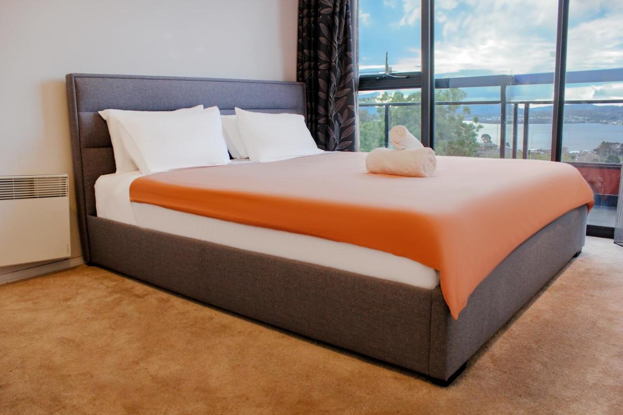 Double Room with Shared Toilet