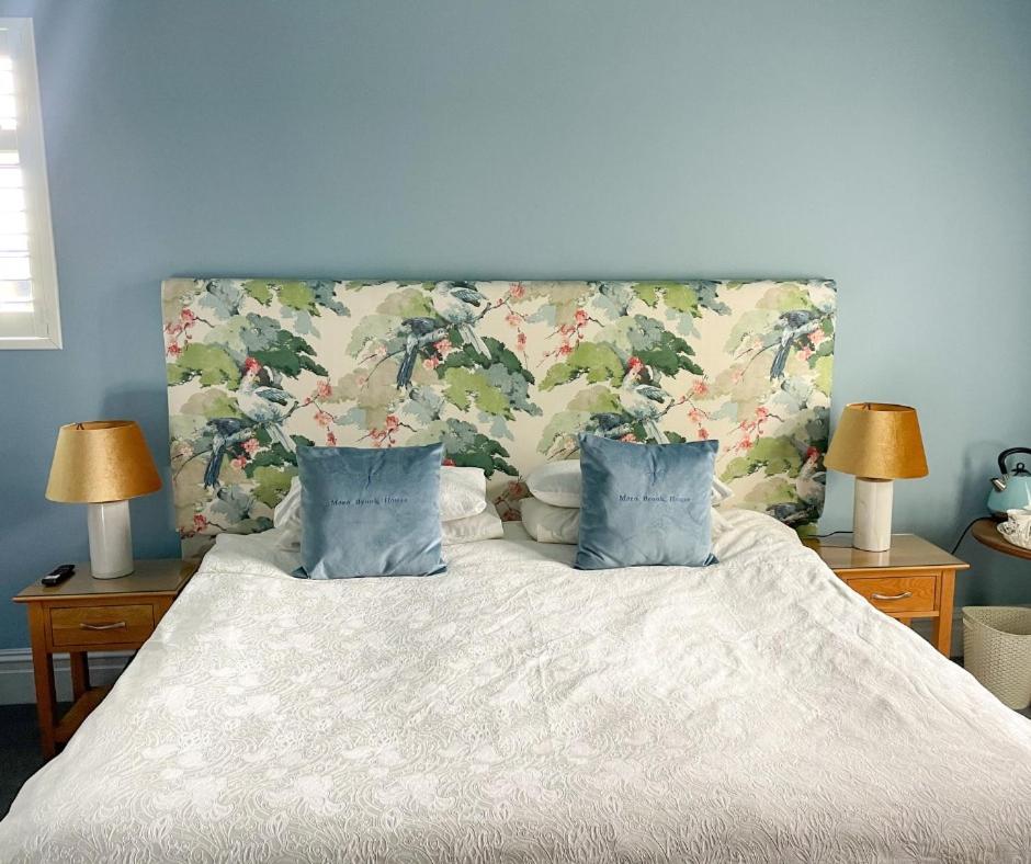 Doppel- oder Zweibettzimmer
