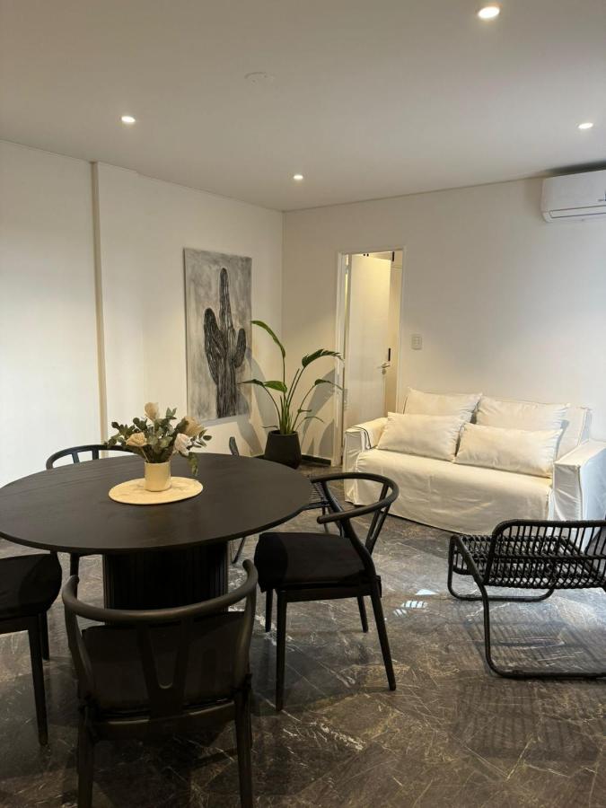 Departamento Avenida España - Bed and Breakfast Mendoza