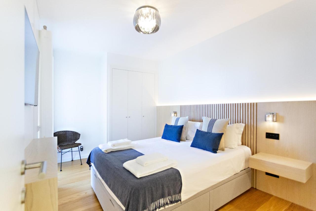 Two-Bedroom Deluxe Apartment