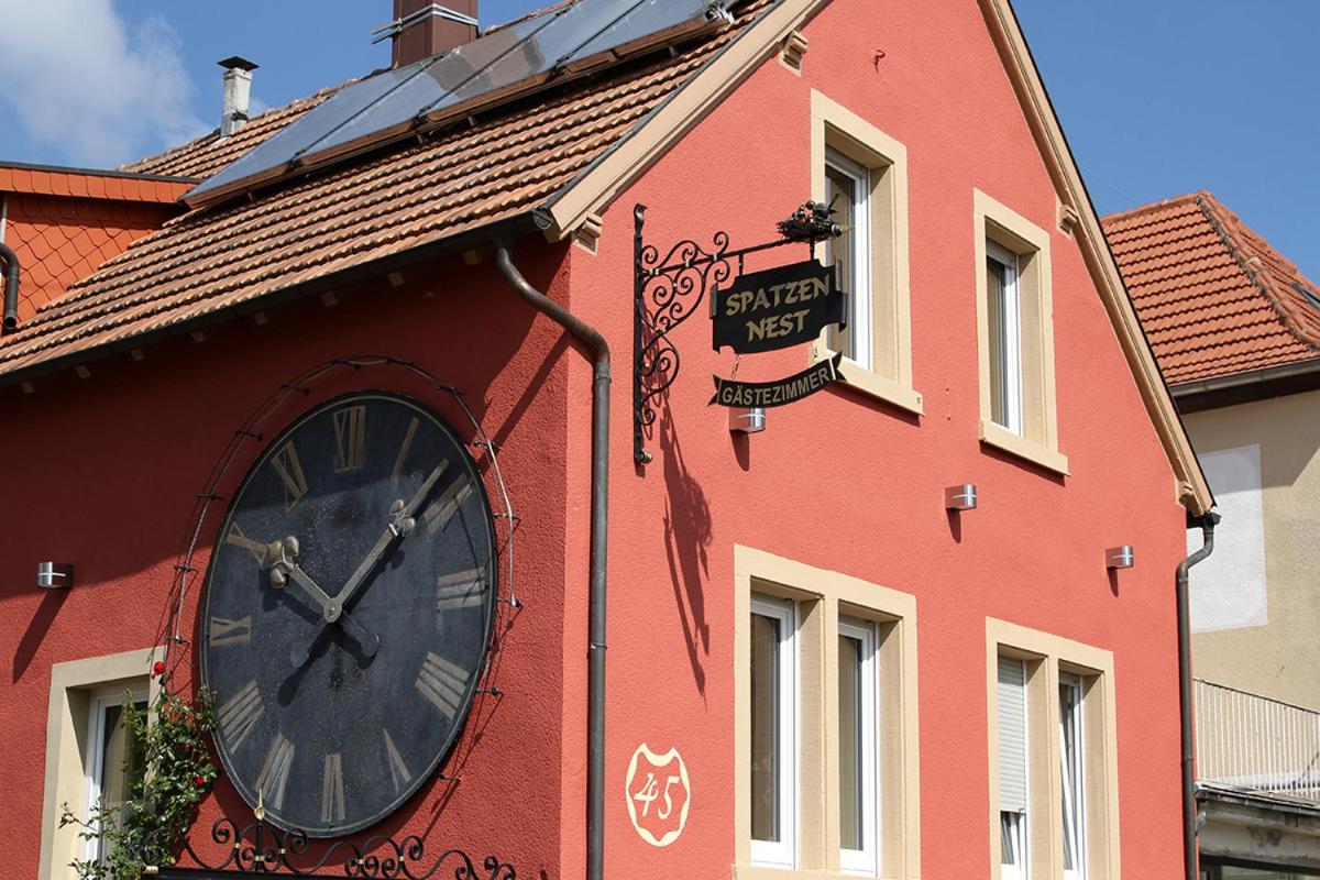 Gästehaus Spatzennest - Ferienwohnung Maikammer