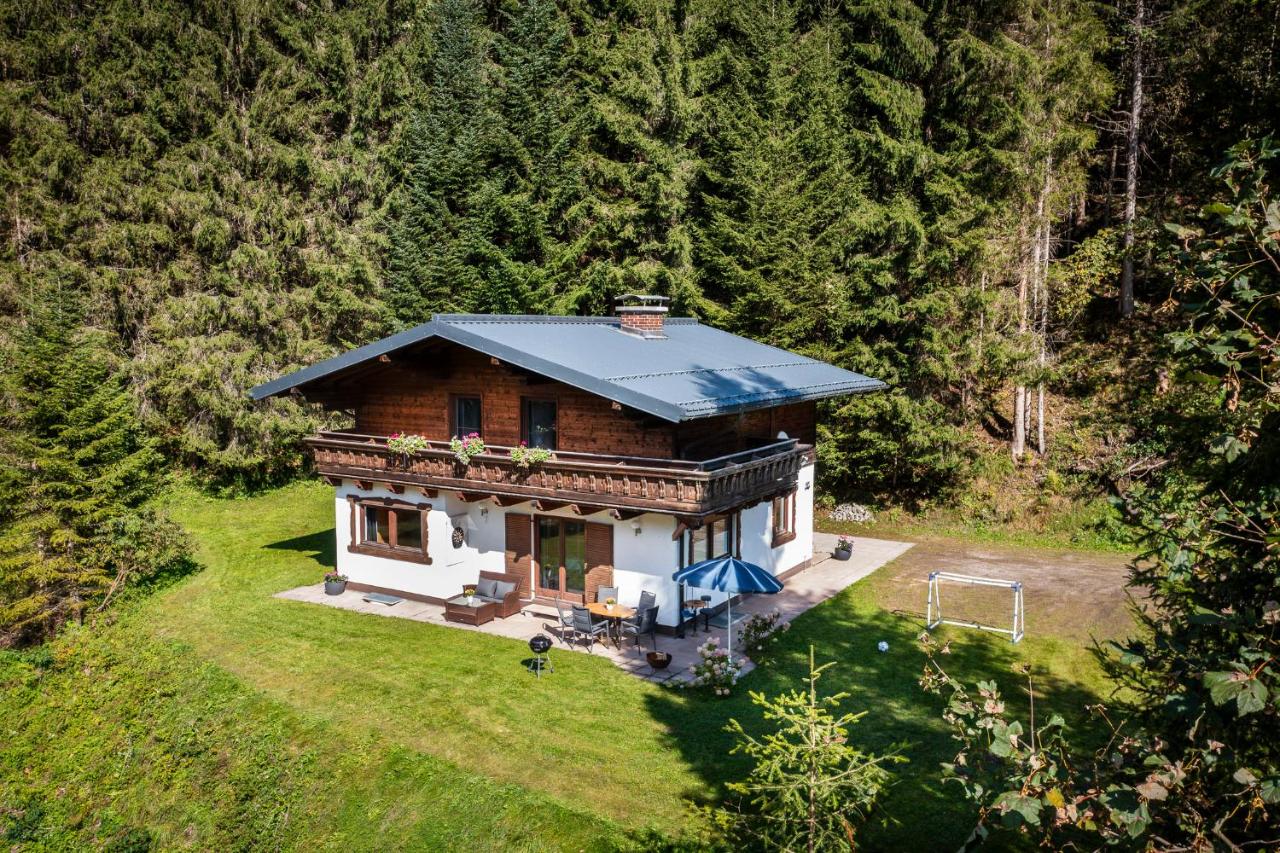 Ferienhaus Waldwinkl - B&B Flachau