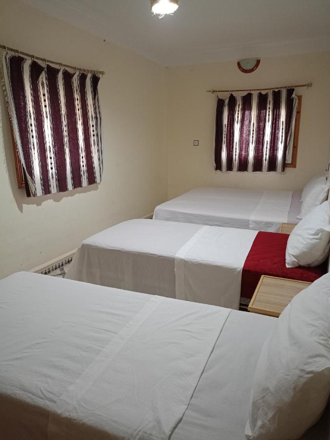 Vierbettzimmer mit Bergblick