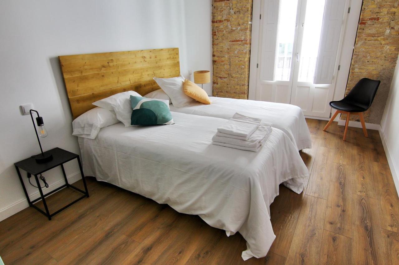 Two-Bedroom Deluxe Apartment