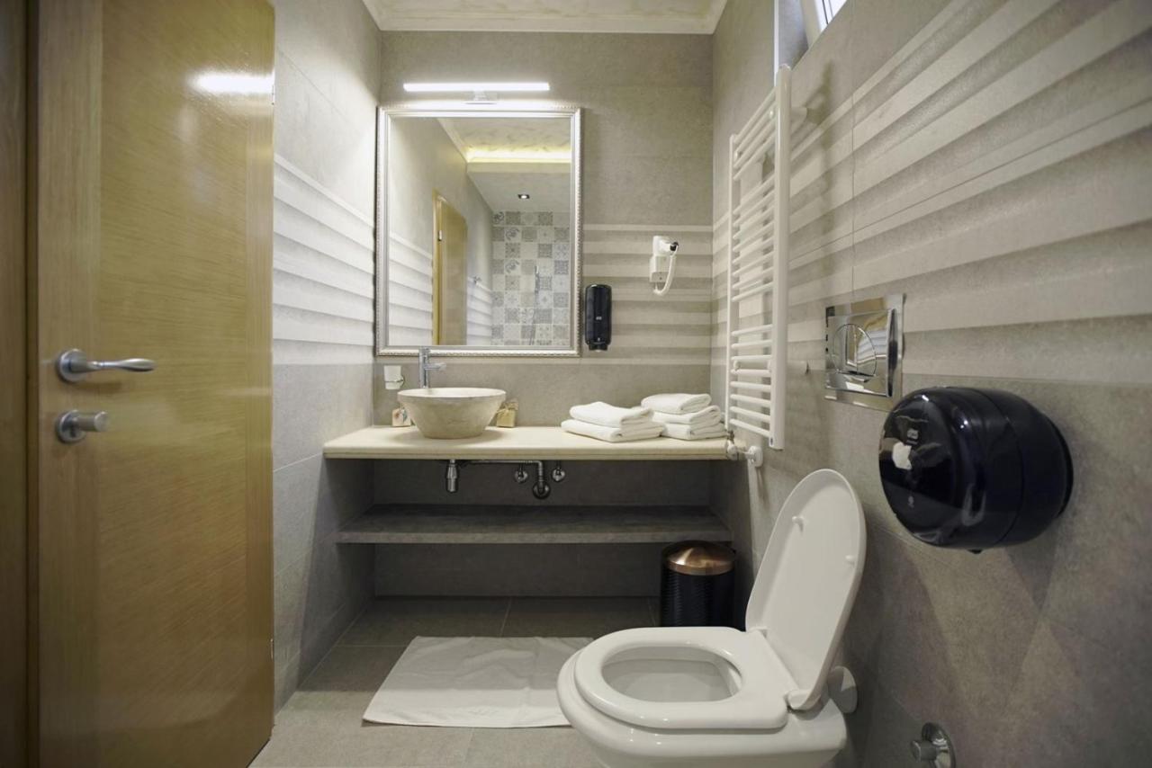 Deluxe Double Room with Bath