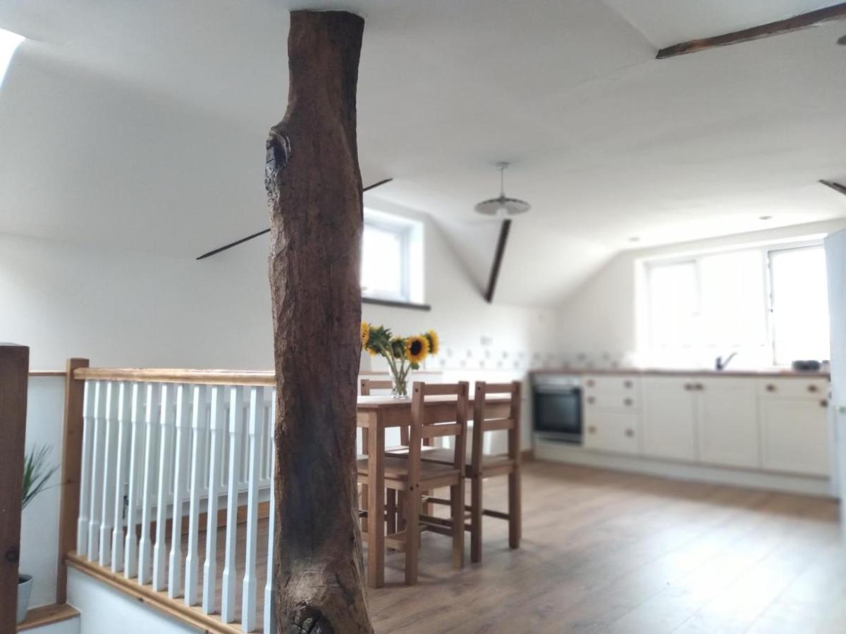 Cosy Farm Cottage - Ferienwohnung