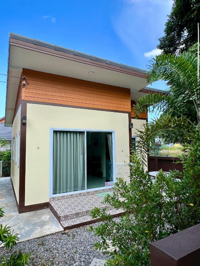 Deluxe Bungalow