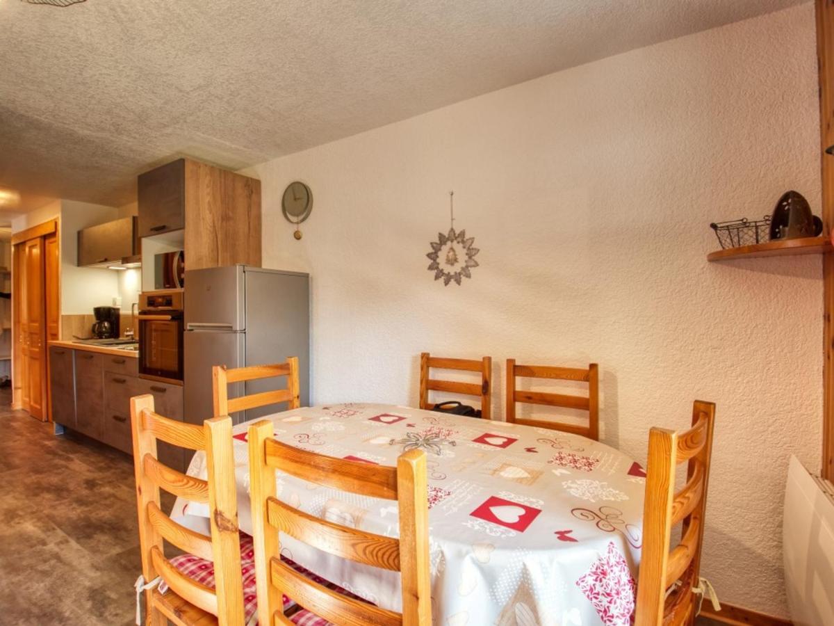 Charmant appart 6 pers, proche lac et navette - FR-1-642-17 - Bed and Breakfast