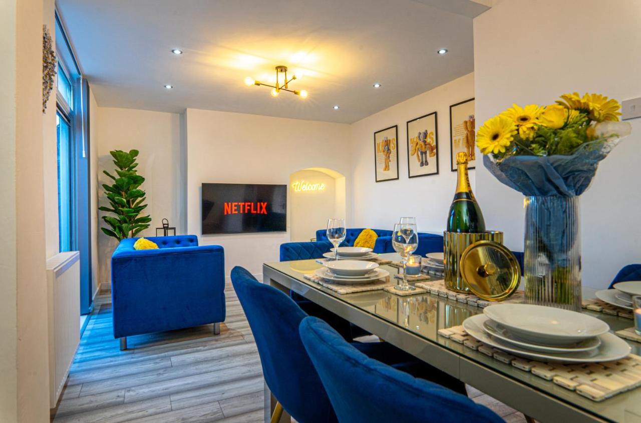 The Hive - B&B Coventry