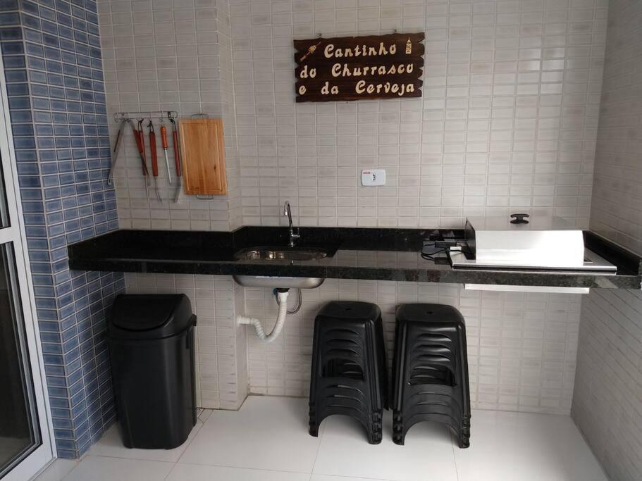 Apto lindo-piscina, churrasqueira e 2 vagas - B&B Praia Grande