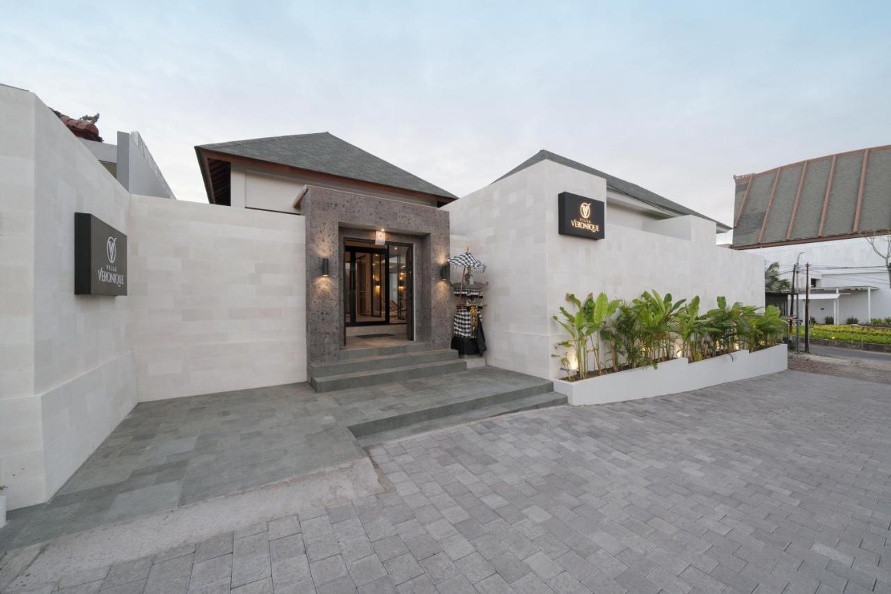 Balangan Villa 4 Bedroom - B&B