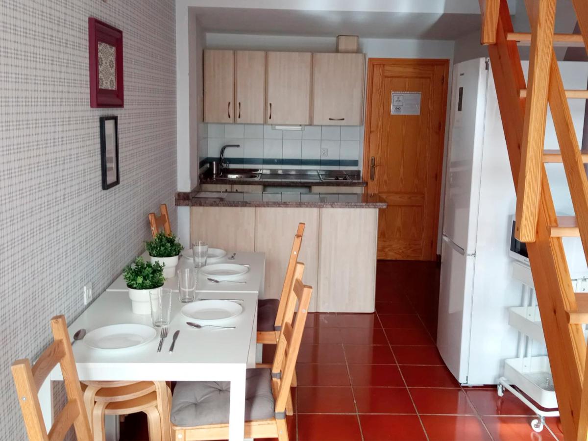 Pet Friendly Apartamentos Las Tuyas 3000