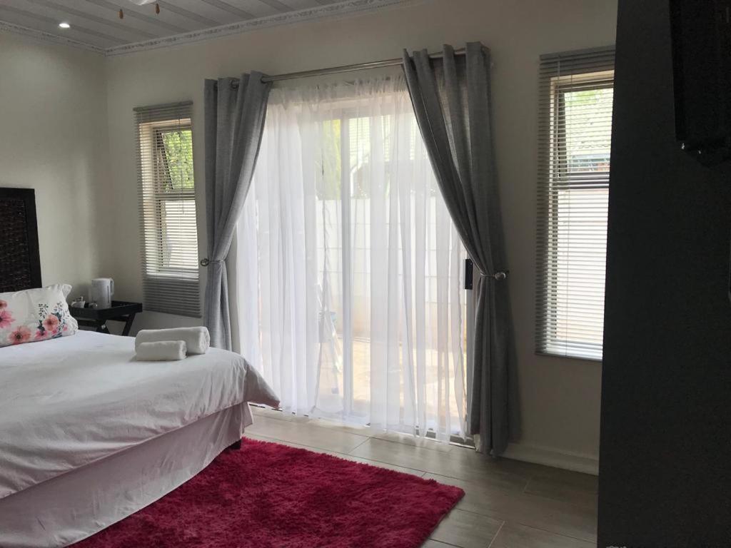Comfort King Room