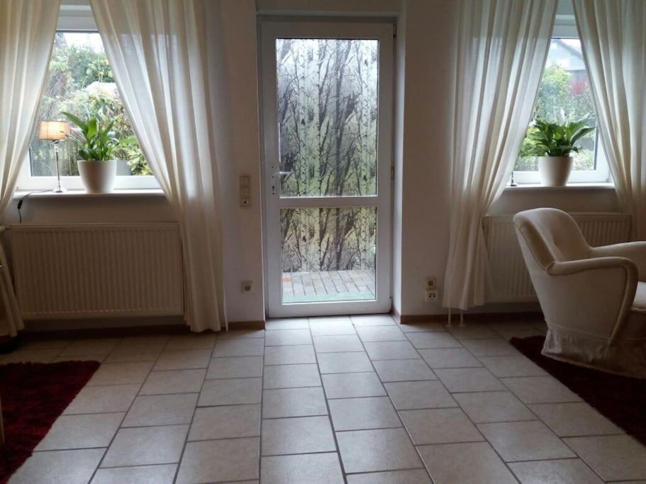 Charmantes Ferienhaus für 4 Personen Nähe Winterberg - Chambres d'hôtes Bromskirchen