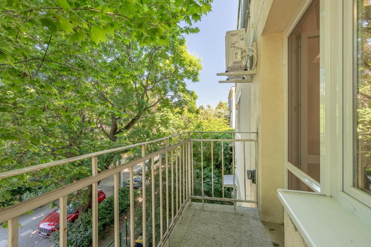 Bambusz Apartman with parking - Chambres d'hôtes Budapest