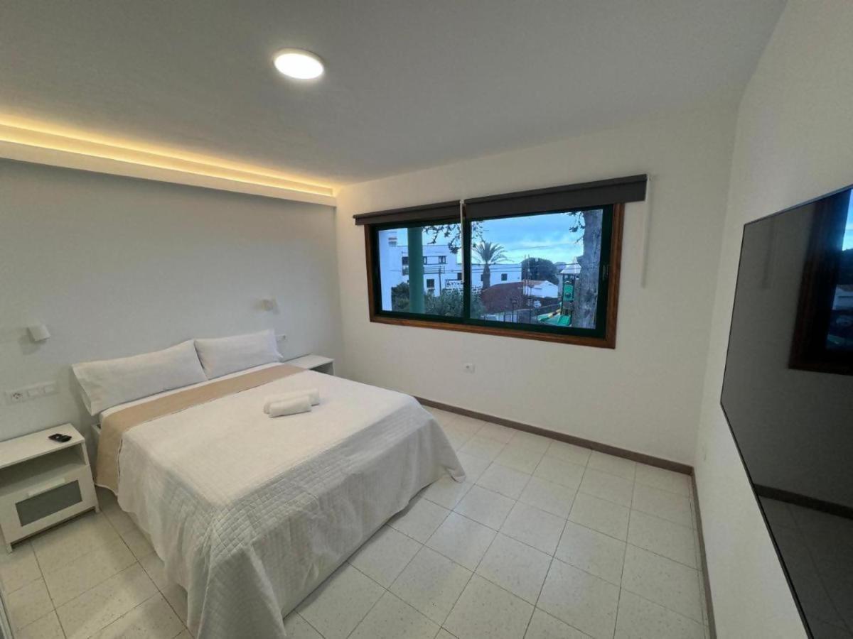 Vivienda En El Centro De La Isla 2hab Con Terraza - B&B
