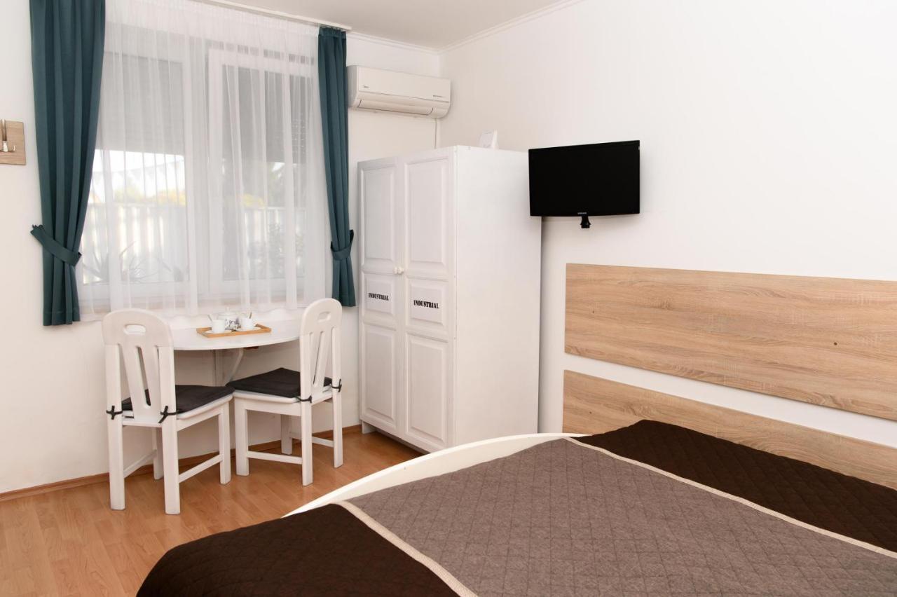 Standard Zimmer mit Queensize-Bett