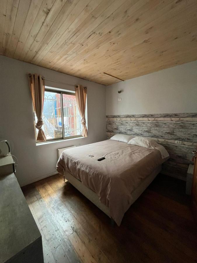 Doppelzimmer mit Gemeinschaftsbad