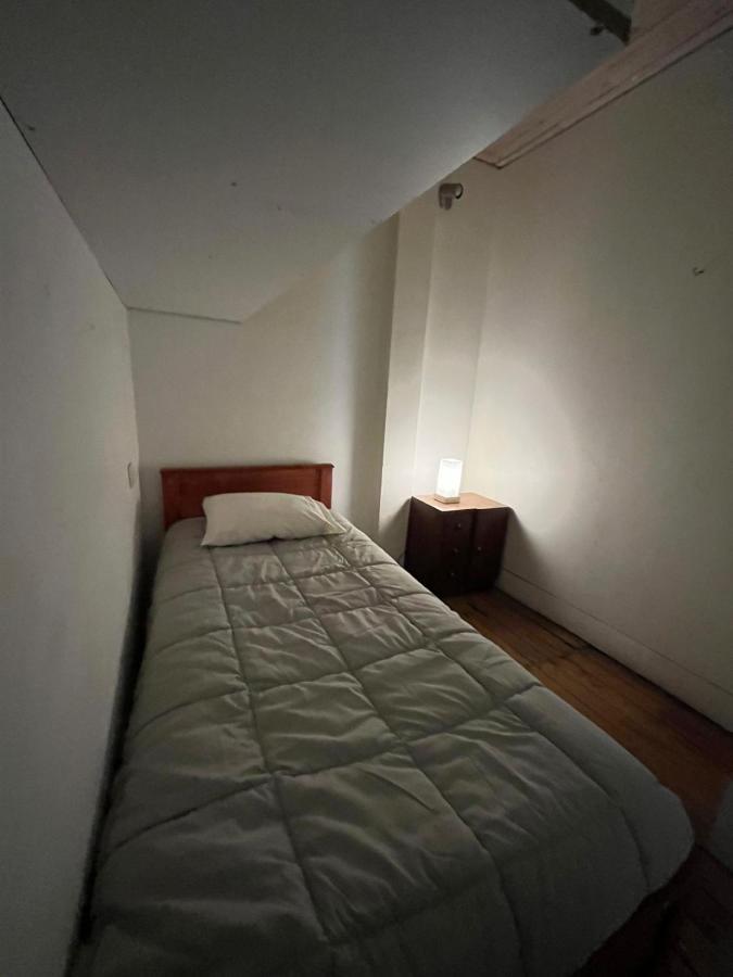 Einzelzimmer mit Gemeinschaftsbad