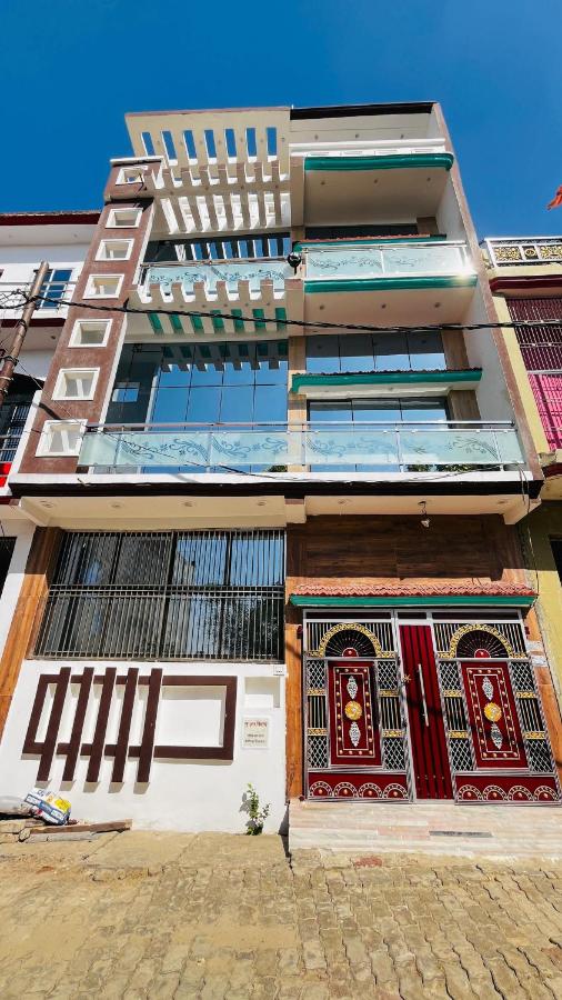 Shree Shyam Palace HOMESTAY near RamJanmbhoomi - Ferienwohnung