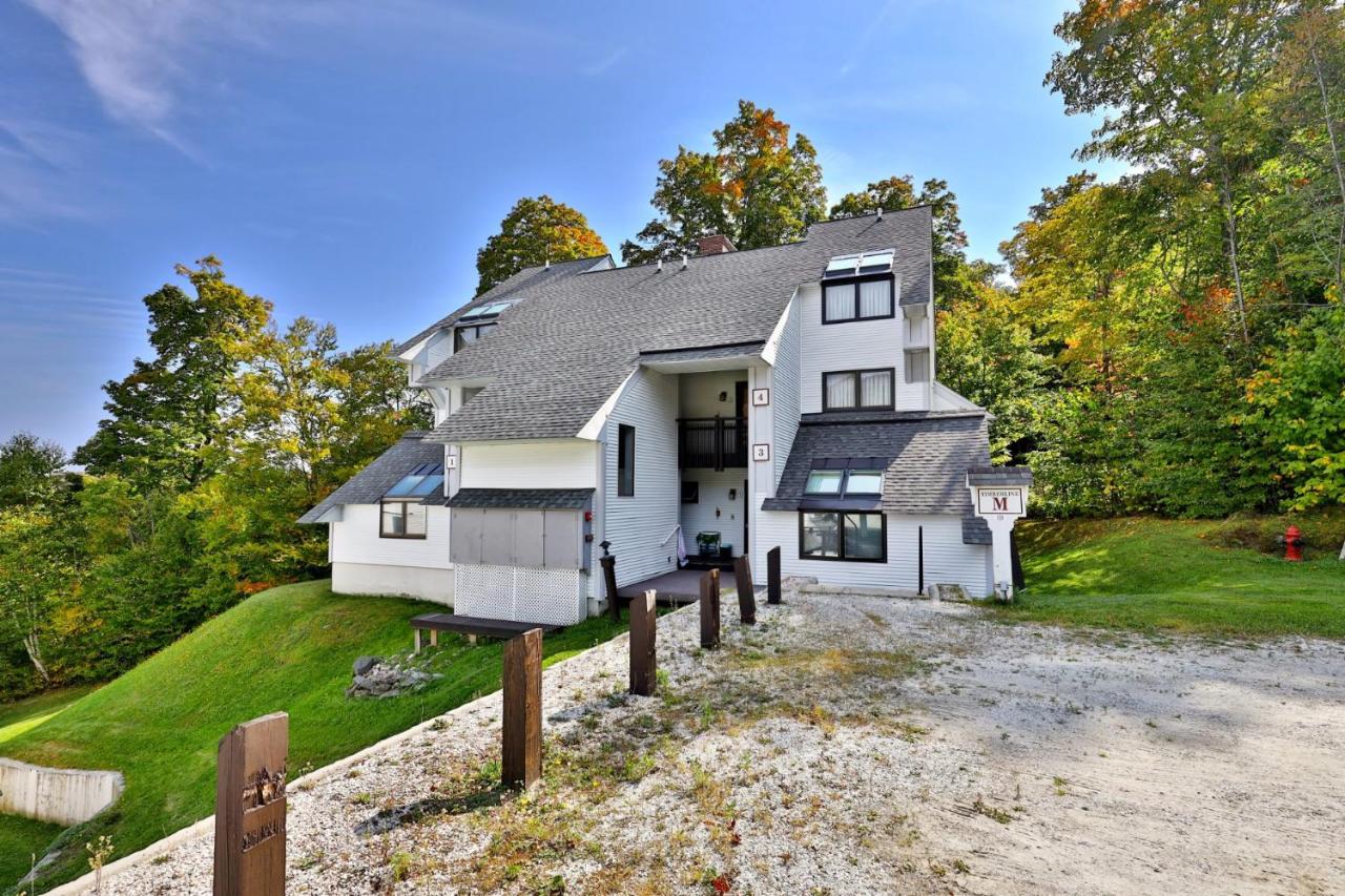 Sunrise Timberline M1- Cozy 2 BR Ski On Ski Off Condo - B&B