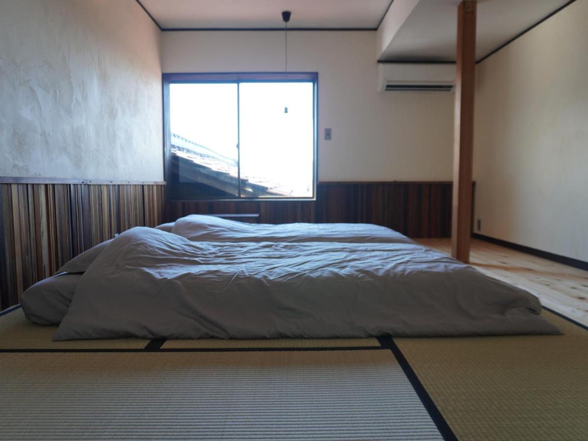 Twin Room with Mountain View