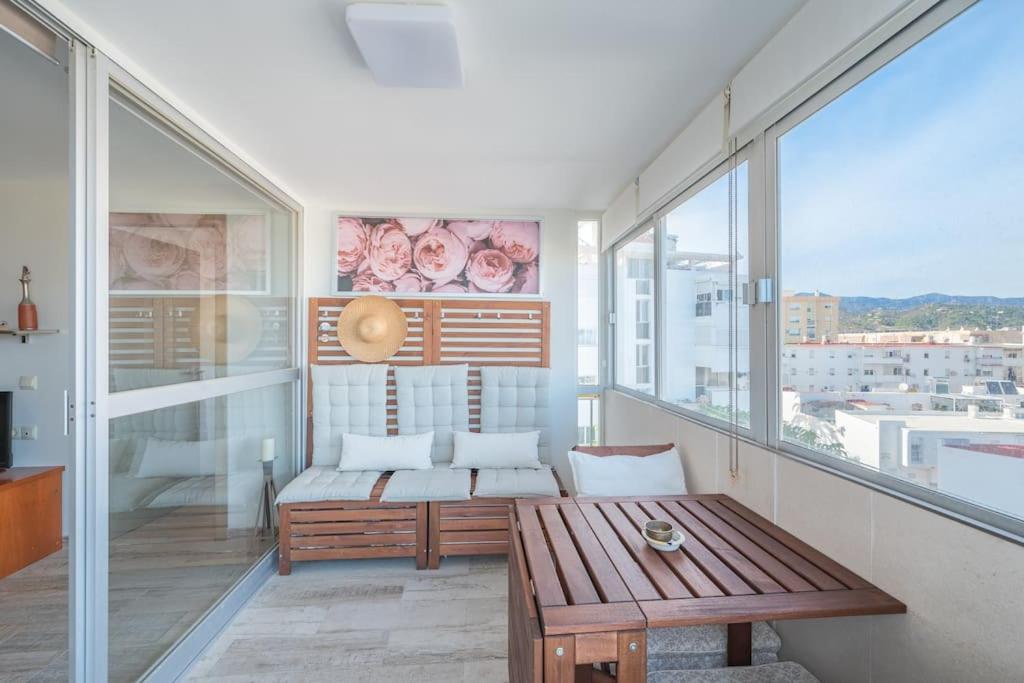 Precioso apartamento con vistas al mar - Chambres d’hôtes Estepona