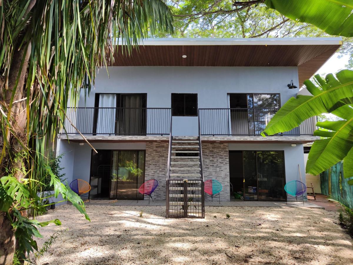Pura Vida Rentals - Bed and Breakfast