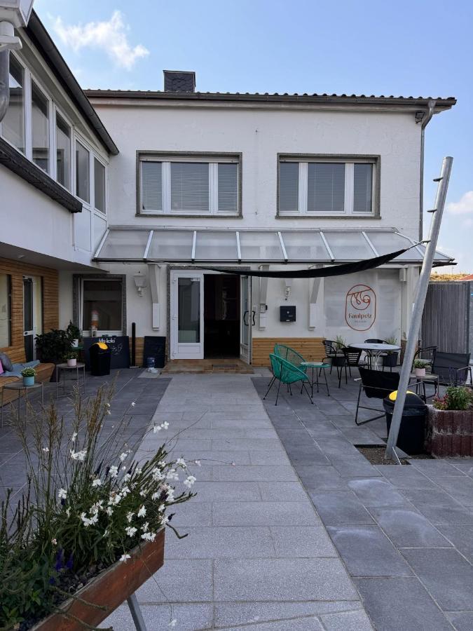 Pension FAULPELZ - Doppelzimmer mit Bad - B&B