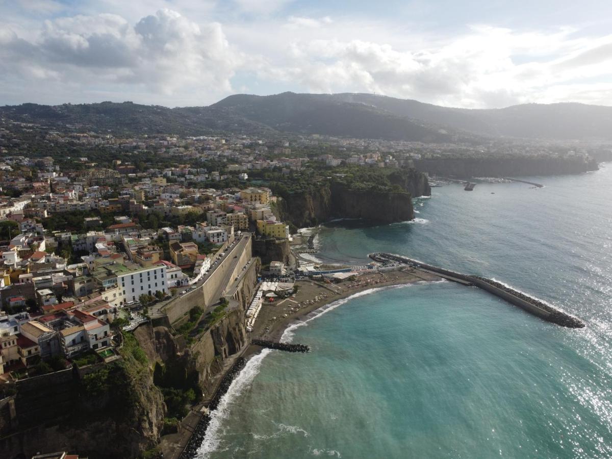 Sorrento Coast - Casa Raffaella - Chambres d'hôtes Meta