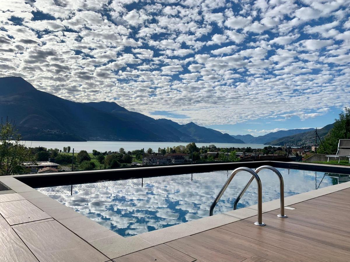 One-Bedroom Apartment with Balcony and Lake View