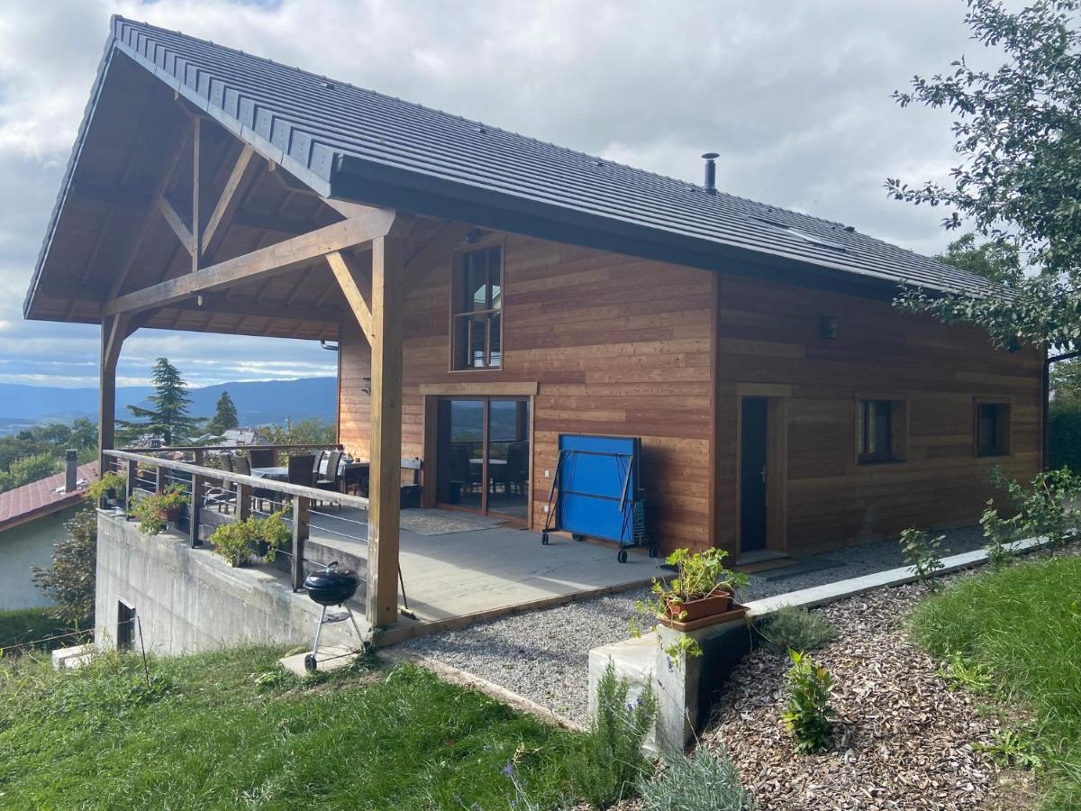 Chalet spacieux entre lacs et montagnes - B&B