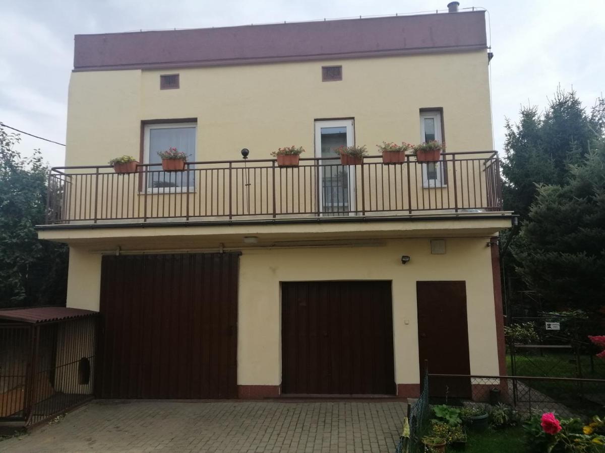 Apartament z 3 sypialniami - Selekcyjna 15 - Ferienwohnung