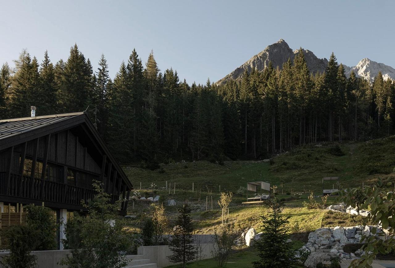 Mountain Hideway Birgkar - B&B