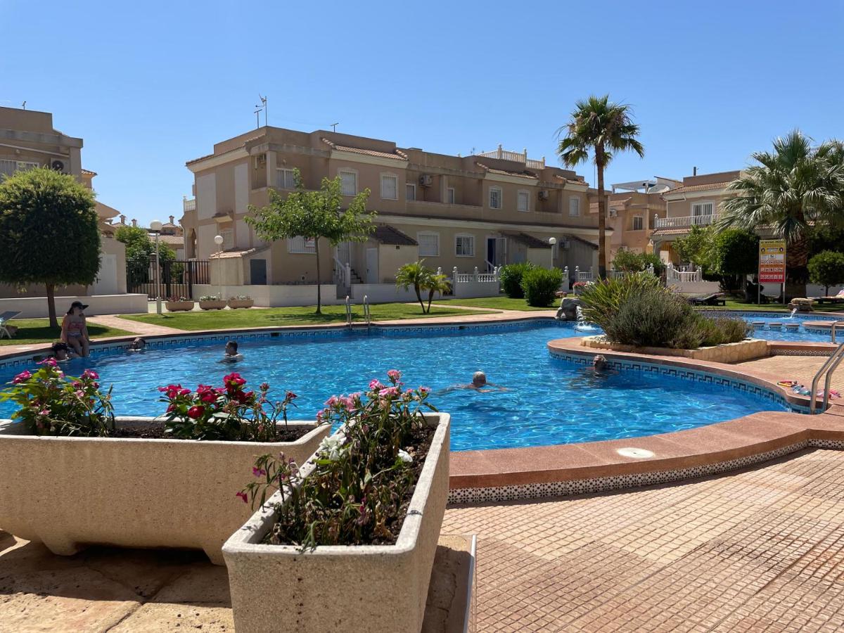 Lovely 2 bedroom apartment on El Divino, Los Alcazares - B&B
