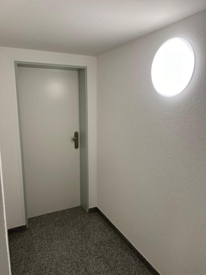 EMMA Gardencity Basement Flat - Chambres d’hôtes