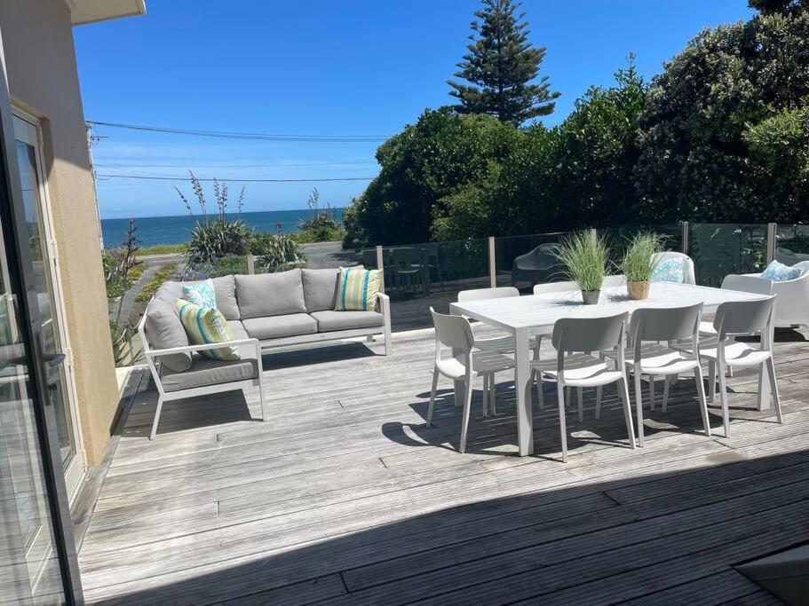 Beach Breakaway ! - B&B