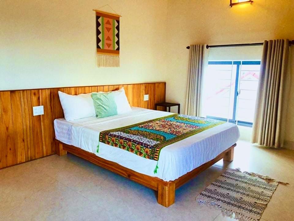 Apartment mit Aussicht und Balkon