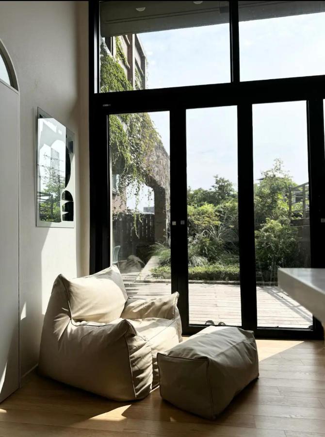 Blik Stille Hyochang 101 Yongsan Premium House - B&B Seul