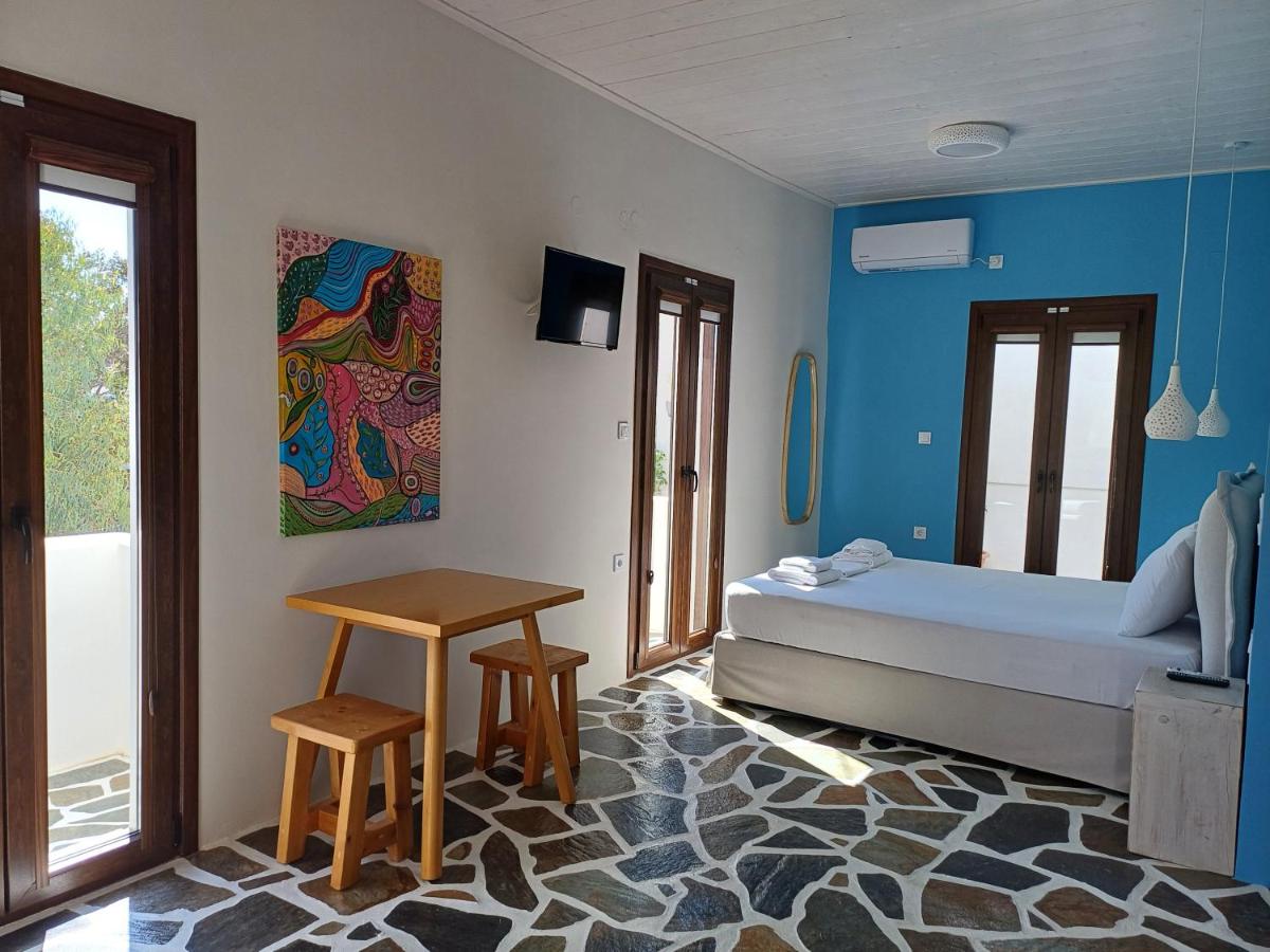 Dendrinos studio - Bed and Breakfast