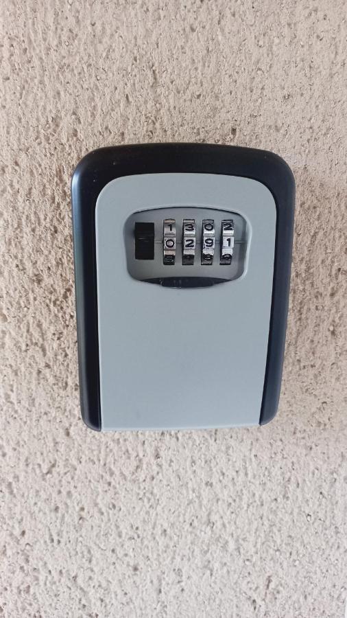 Charmante maison 5 pers en résidence à Monflanquin en RDC - B&B
